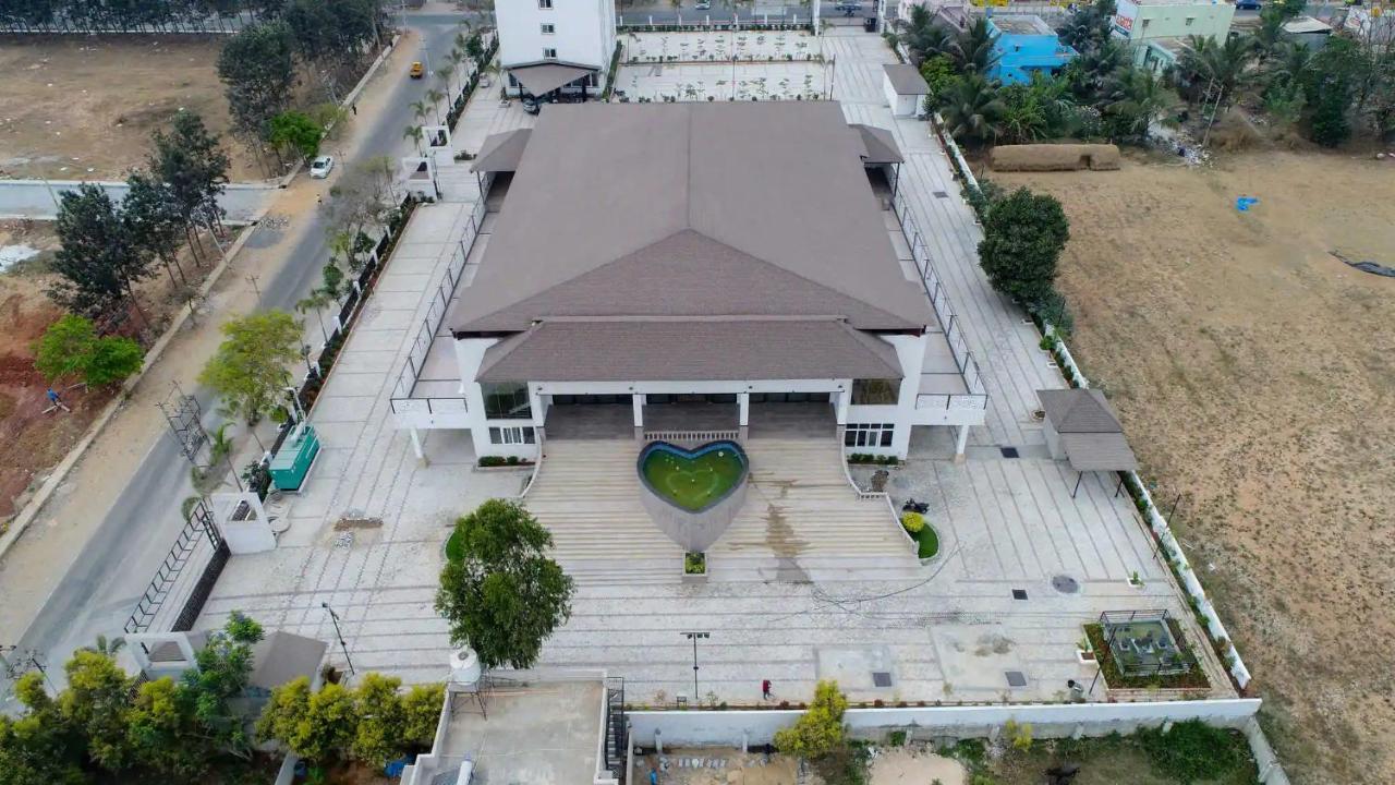 Vistar Pavithra Vivaha Convention Hall Jigani Exteriör bild