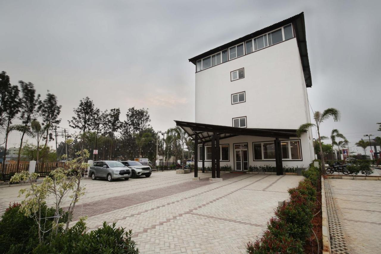 Vistar Pavithra Vivaha Convention Hall Jigani Exteriör bild